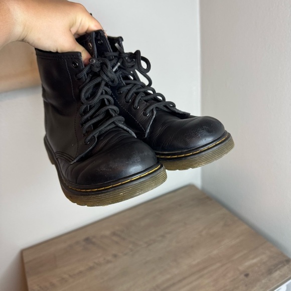 Doc Martens Black Leather Lace Up Boots Womens 5 - Picture 4 of 9